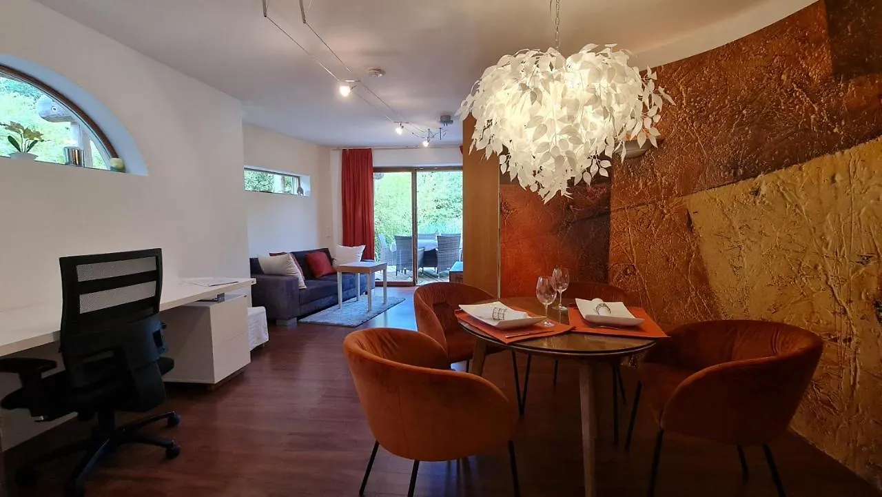 Design Ferienwohnung 2. Reihe Woerthsee Mit Garten Und Grosser Terrasse Inning am Ammersee Apartment