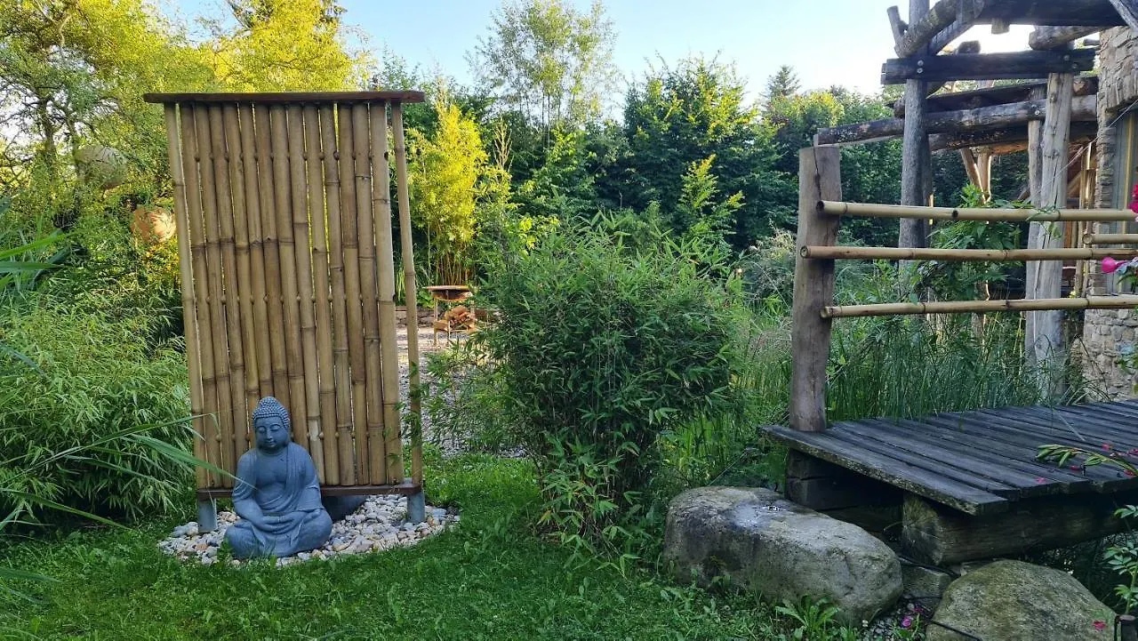 公寓 Design Ferienwohnung 2. Reihe Woerthsee Mit Garten Und Grosser Terrasse 阿默湖畔因宁
